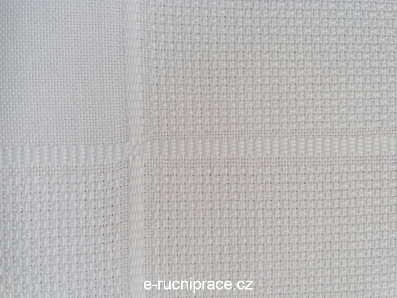 Ubrus s aidovou vložkou 90 x 90 cm